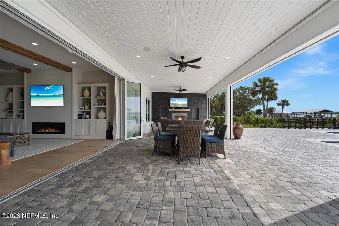 Photo of 9136 HECKSCHER Drive