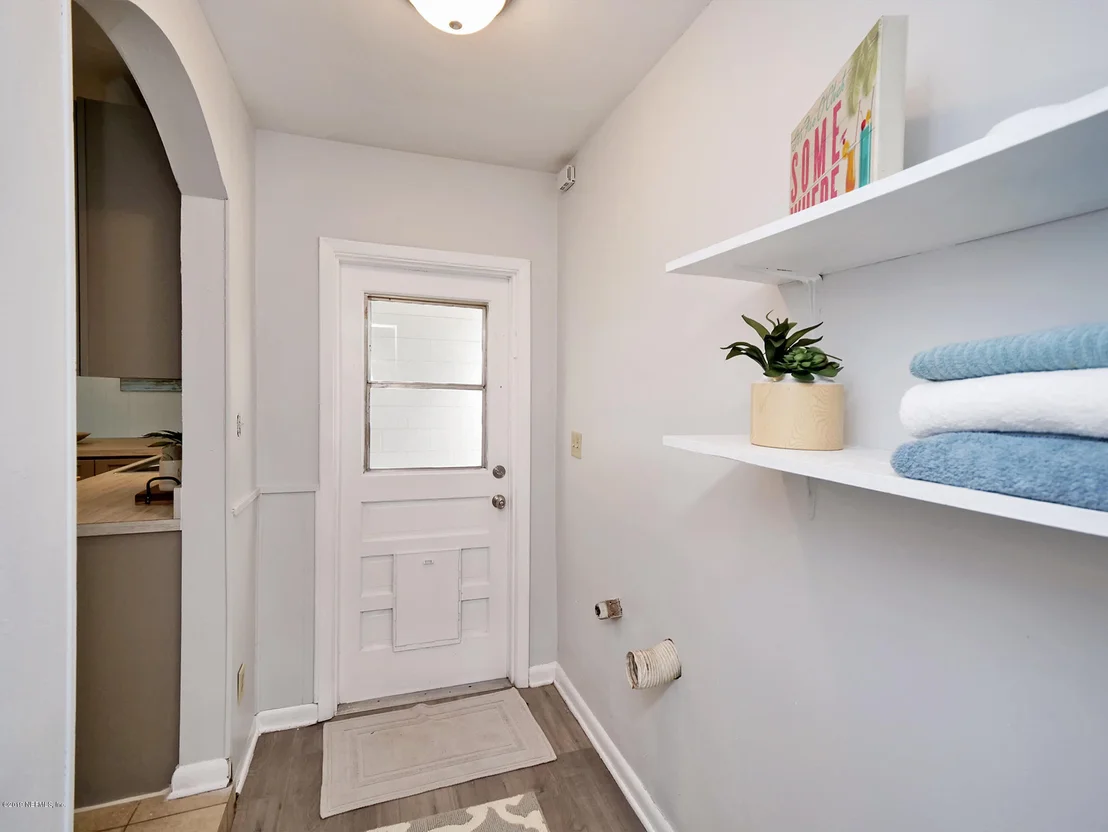 Photo of 3912 EDIDIN Drive
