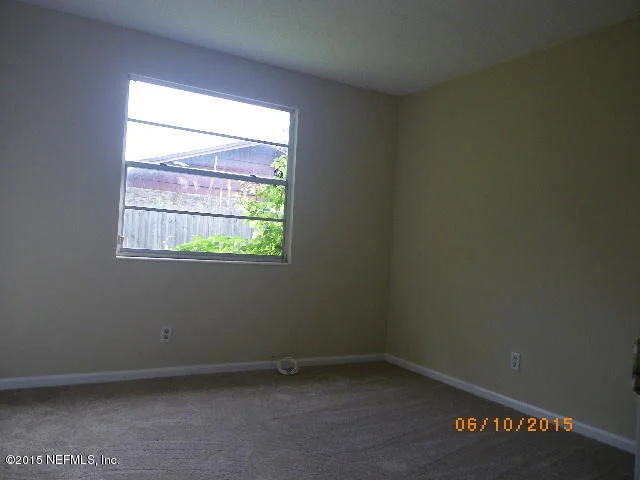 Photo of 230 DEBARRY Avenue