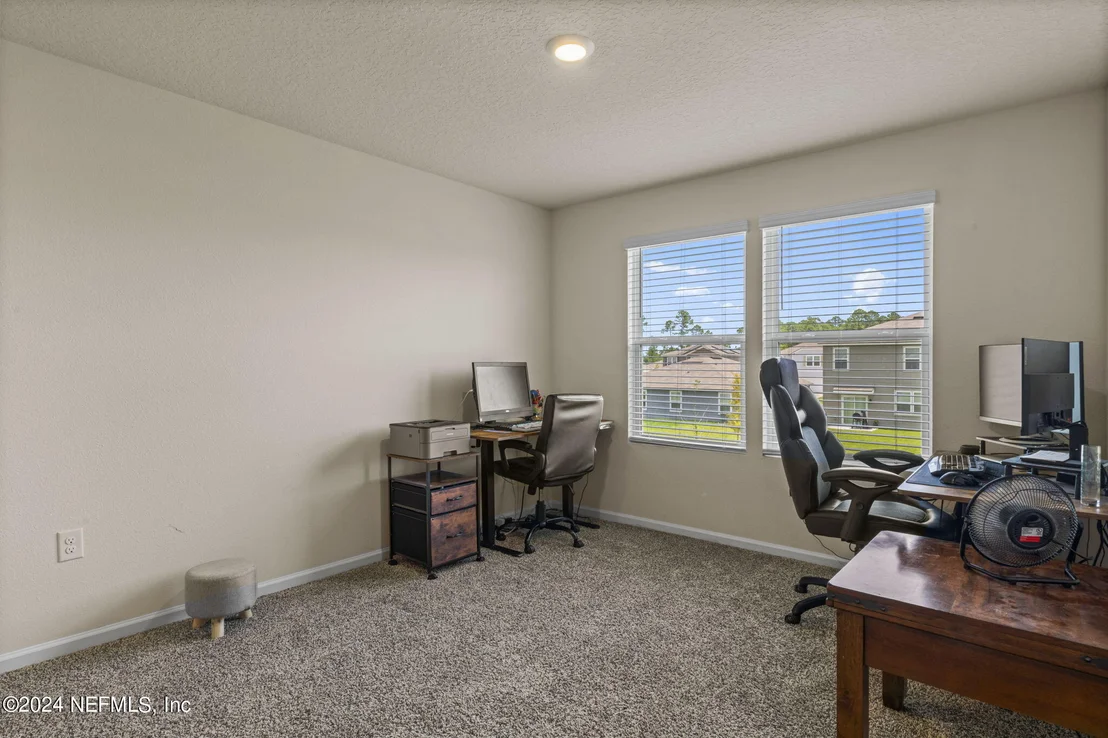 Photo of 70179 ROSEAPPLE Court