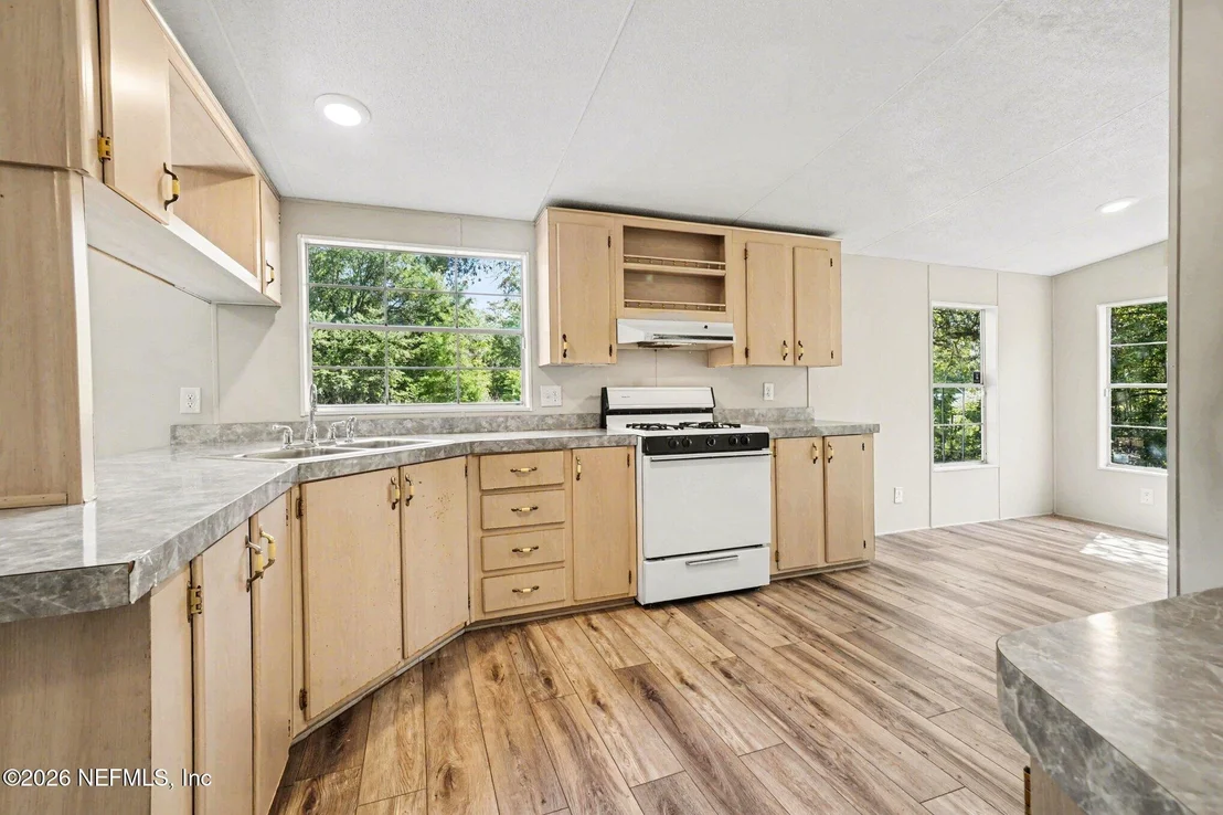 Photo of 145 DAWSON Drive