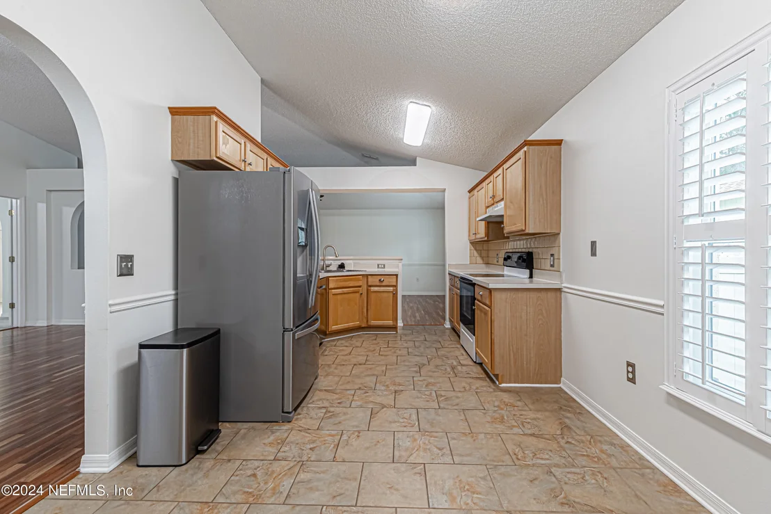Photo of 3204 CARLOTTA Road