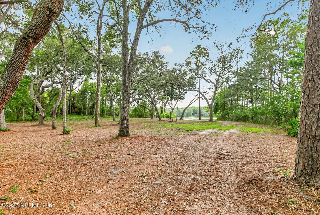 Photo of 8189 MELROSE Road