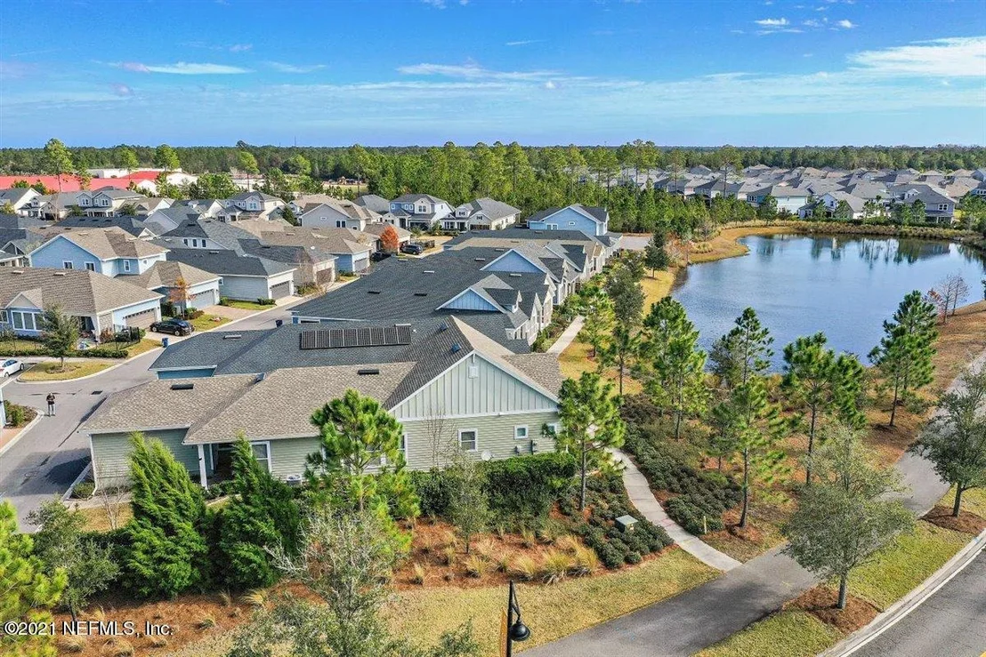 Photo of 93 BEACHBERRY Court
