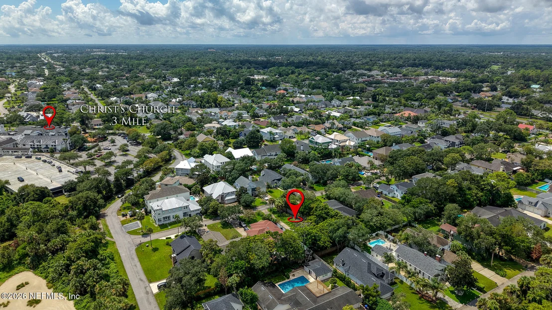 Photo of 35 JACKSON Avenue