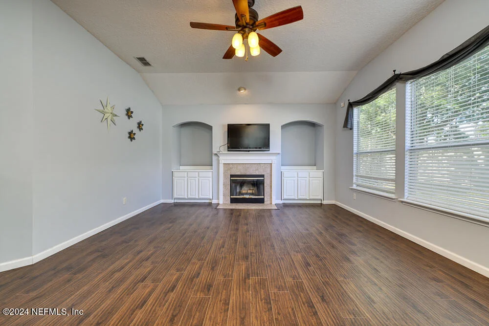Photo of 732 WATERLILY Way