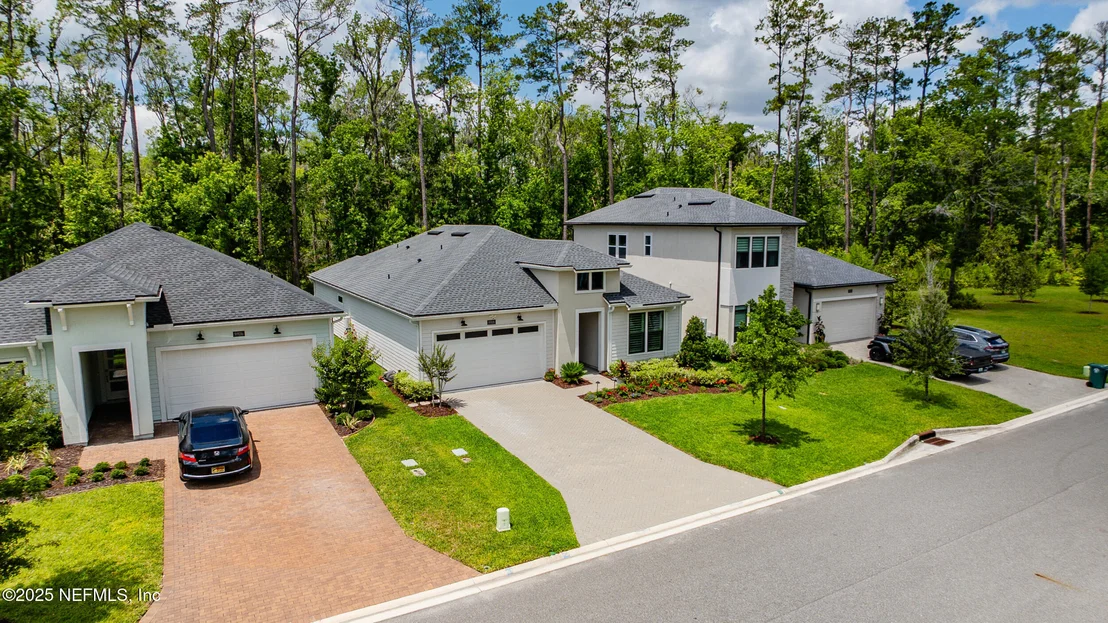Photo of 9918 FILAMENT Boulevard