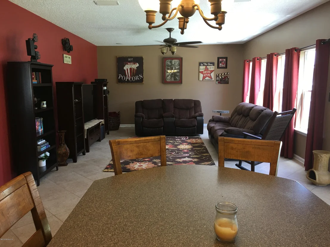 Photo of 2915 DISCOVERY Way