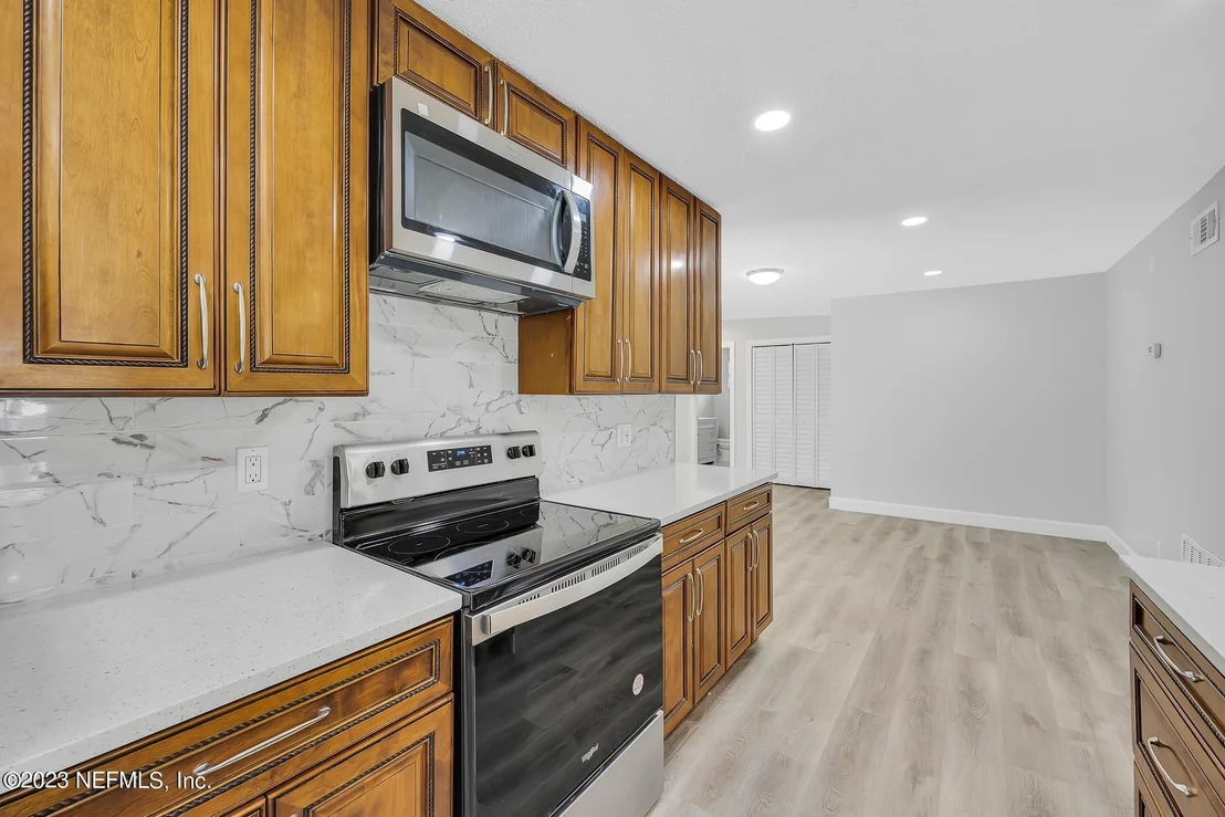Photo of 6096 CHECKMATE Lane