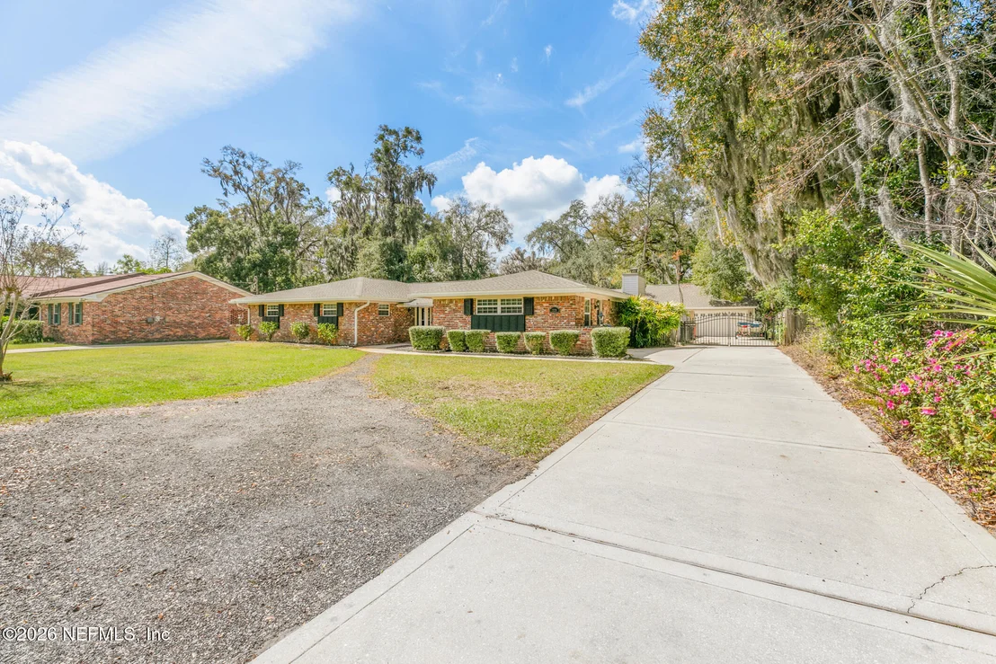 Photo of 2320 HOLLY LEAF Lane