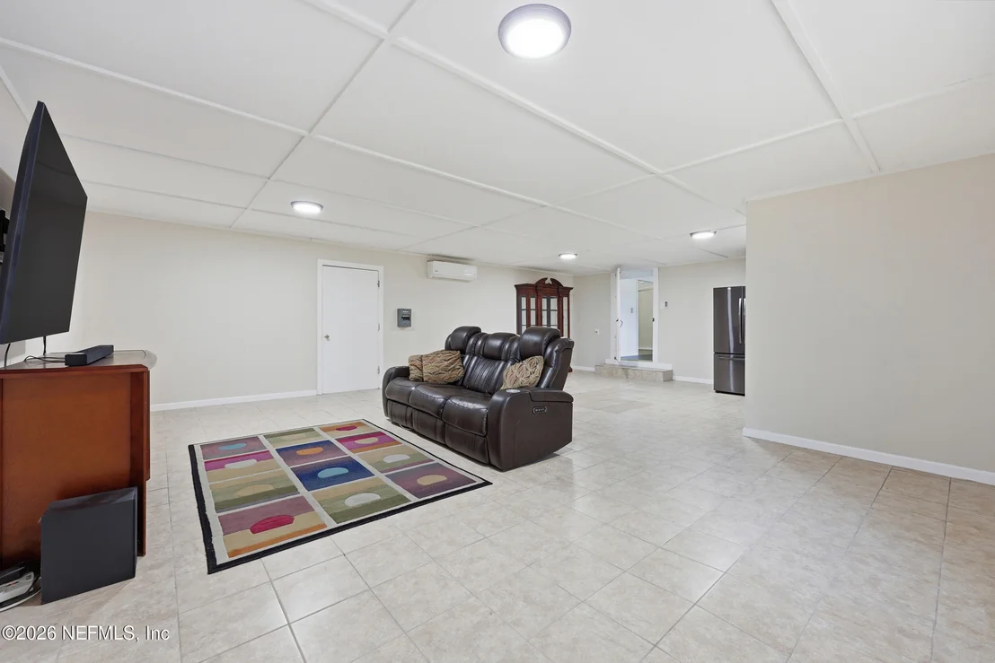 Photo of 9246 BEARDEN Road
