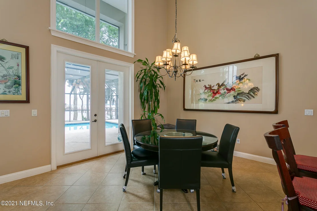 Photo of 1607 SILVER LEAF Way