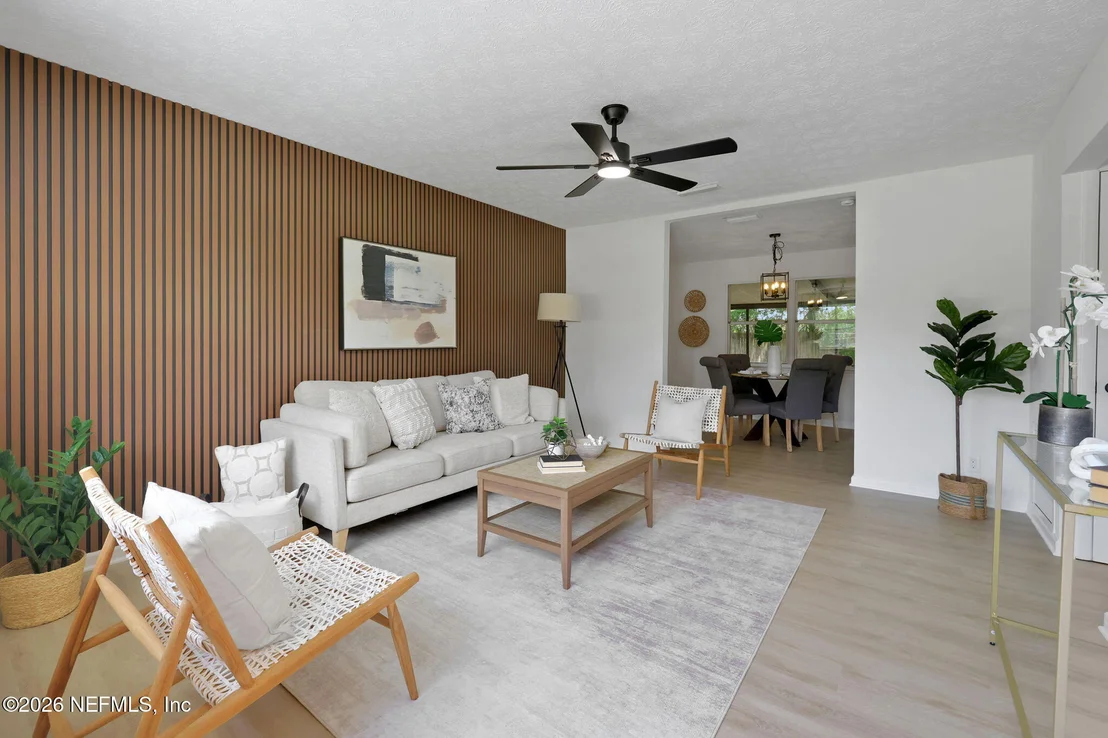 Photo of 4435 RAINER Road