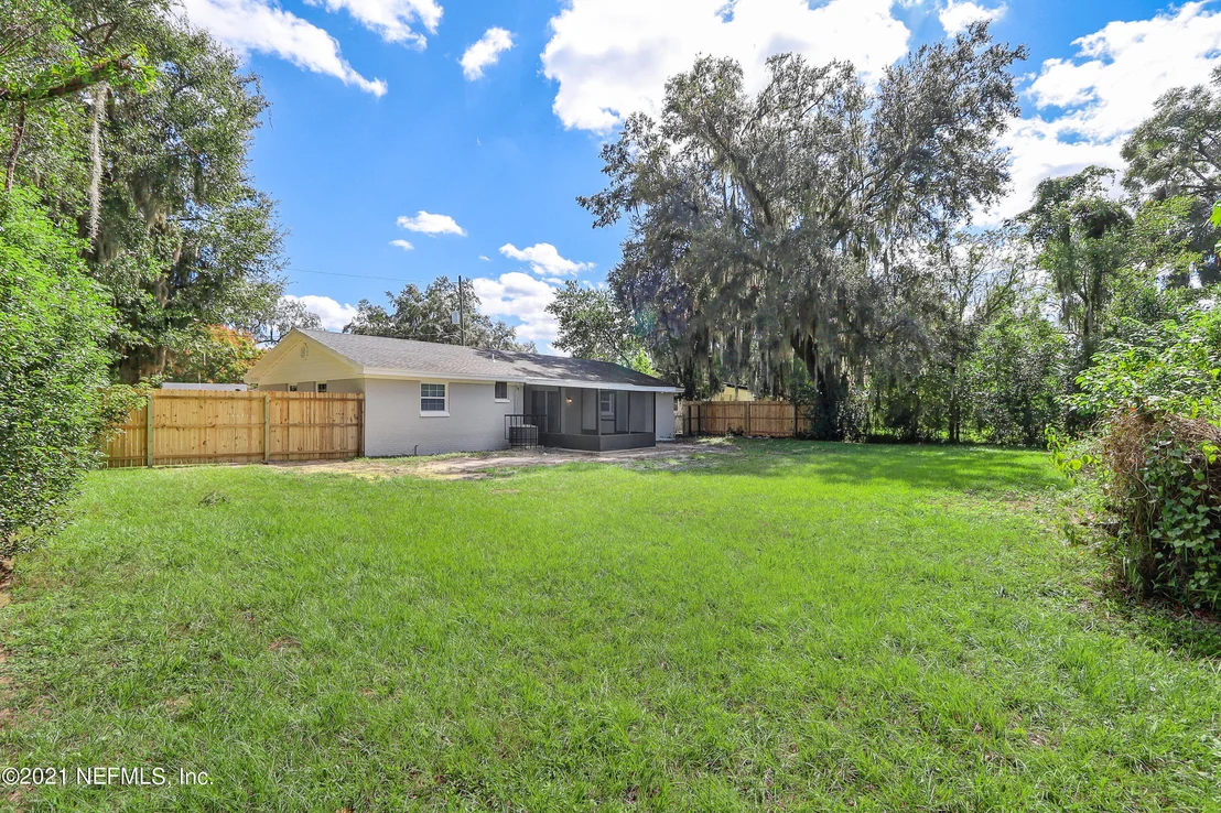 Photo of 10630 DODD Road