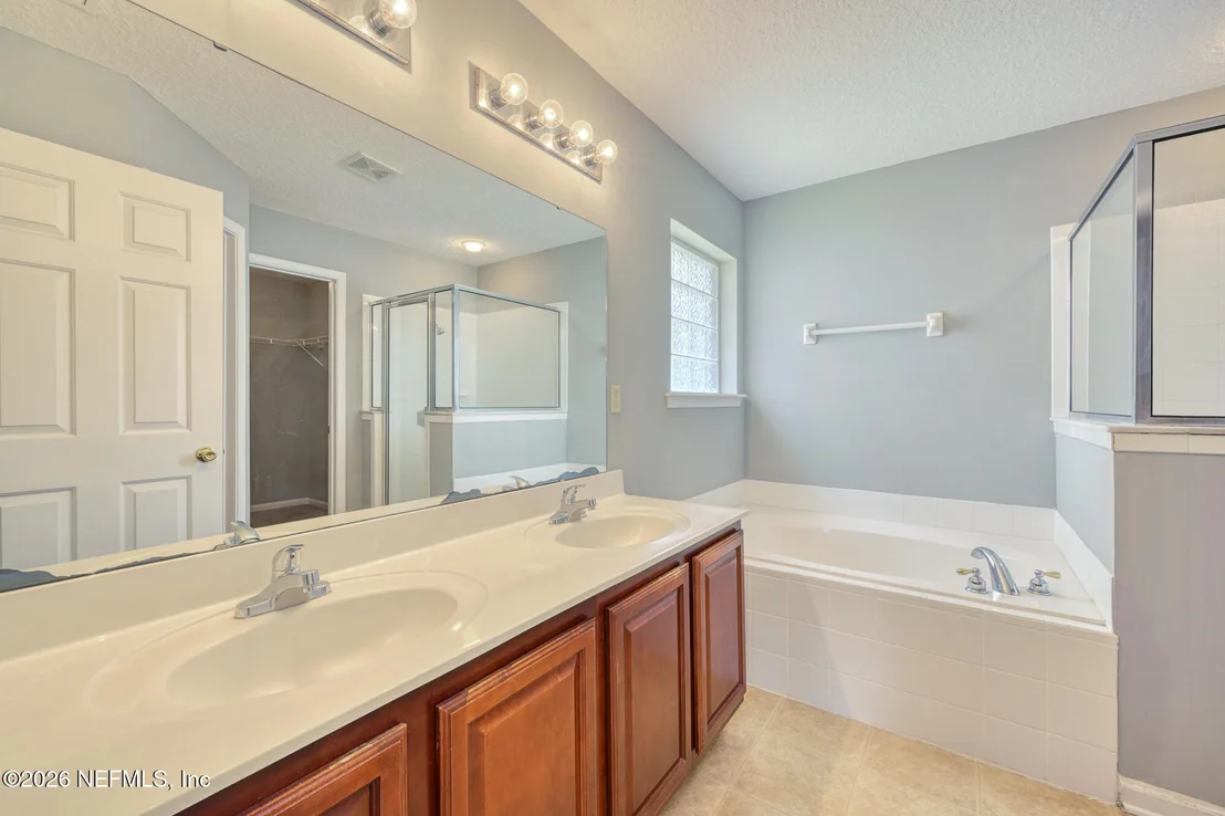 Photo of 3809 PEBBLE BROOKE Circle