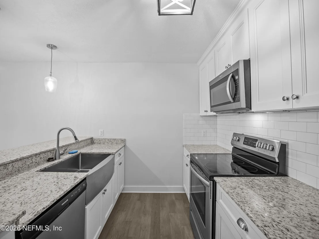 Photo of 5494 STANFORD Road