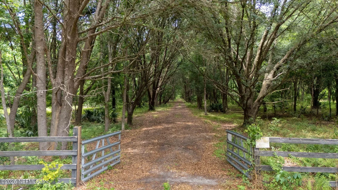Photo of 8549 ACREE Road