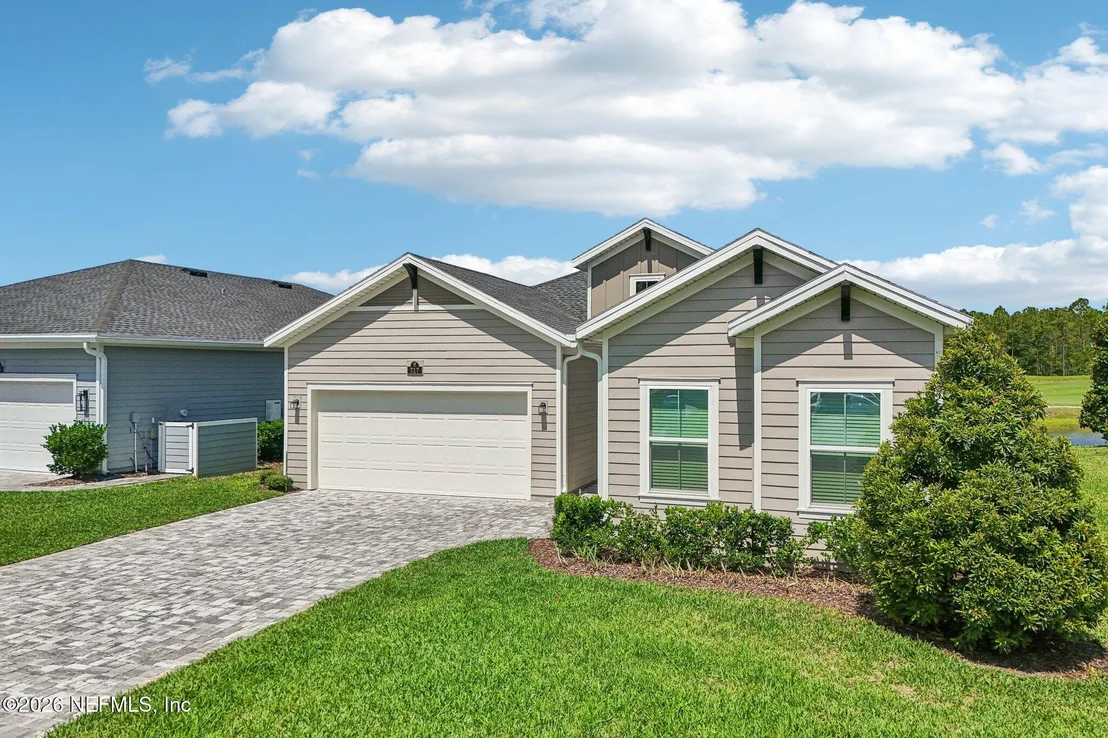 Photo of 717 STILLWATER Boulevard