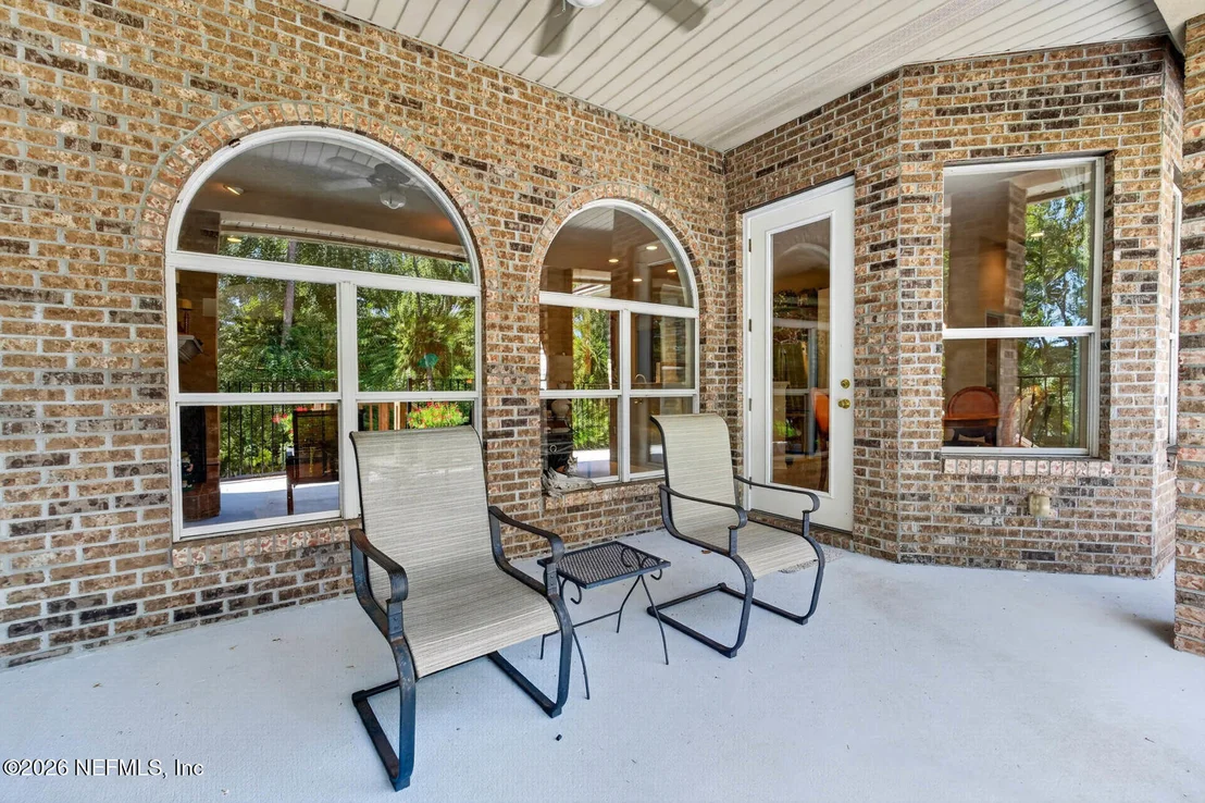 Photo of 832 RILEY Lane