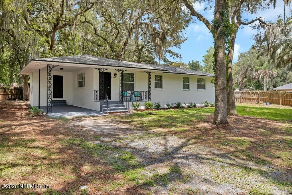 Photo of 3055 OAK Road