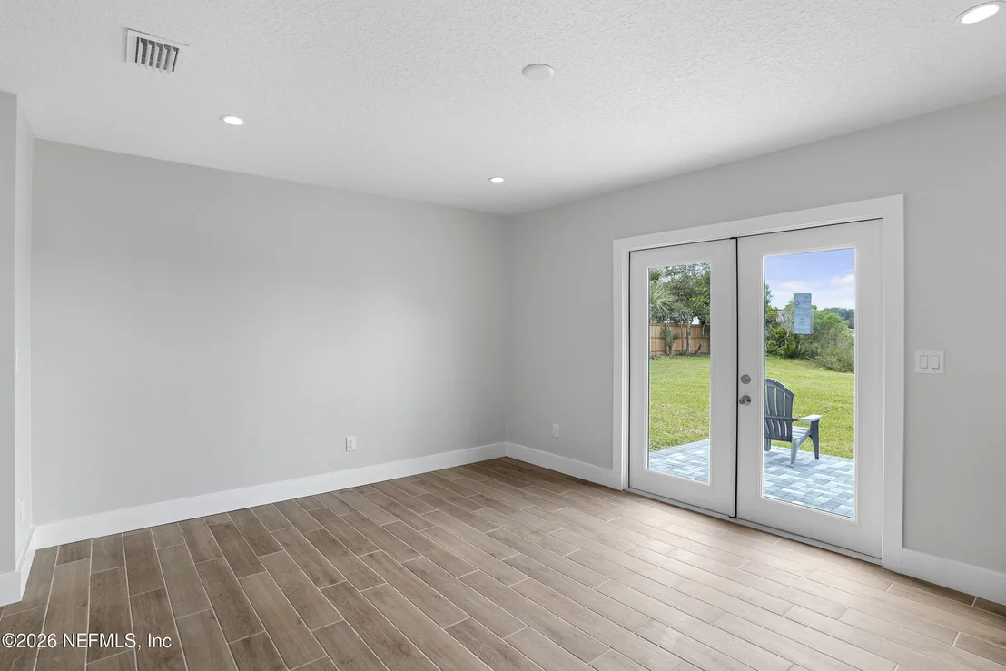 Photo of 1864 BUCCANEER Drive