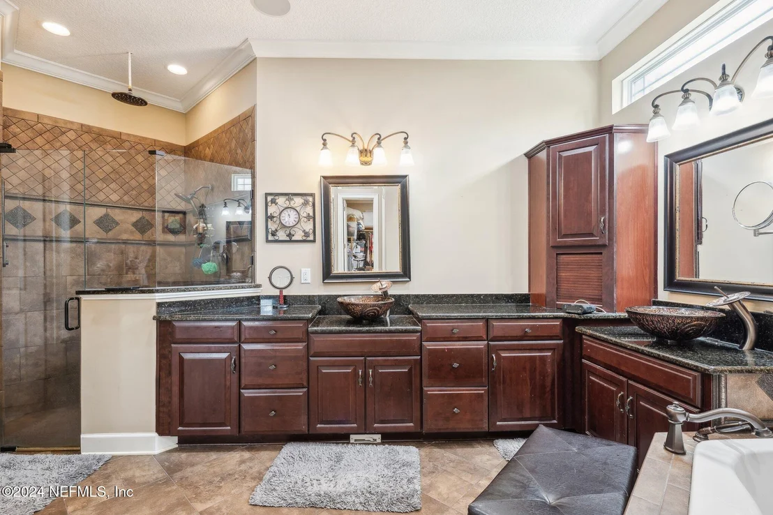 Photo of 4007 EAGLE LANDING Parkway
