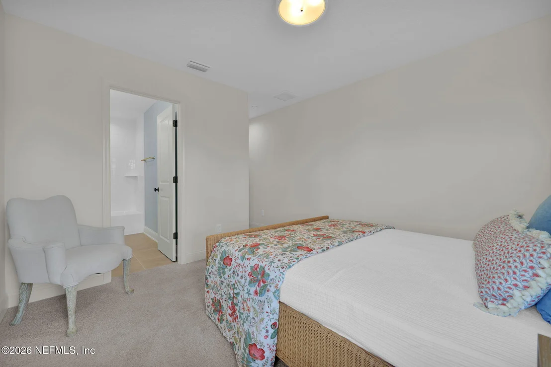 Photo of 342 SEAMARK Drive