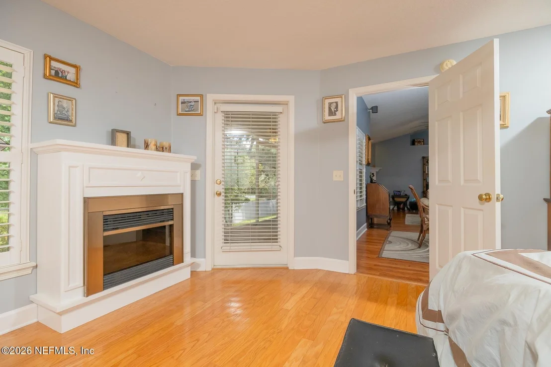 Photo of 145 WHISPERING OAKS Circle