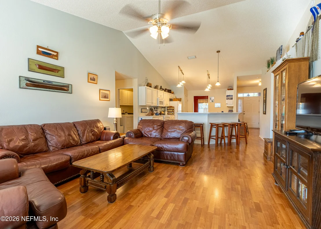 Photo of 556 WHITFIELD Road