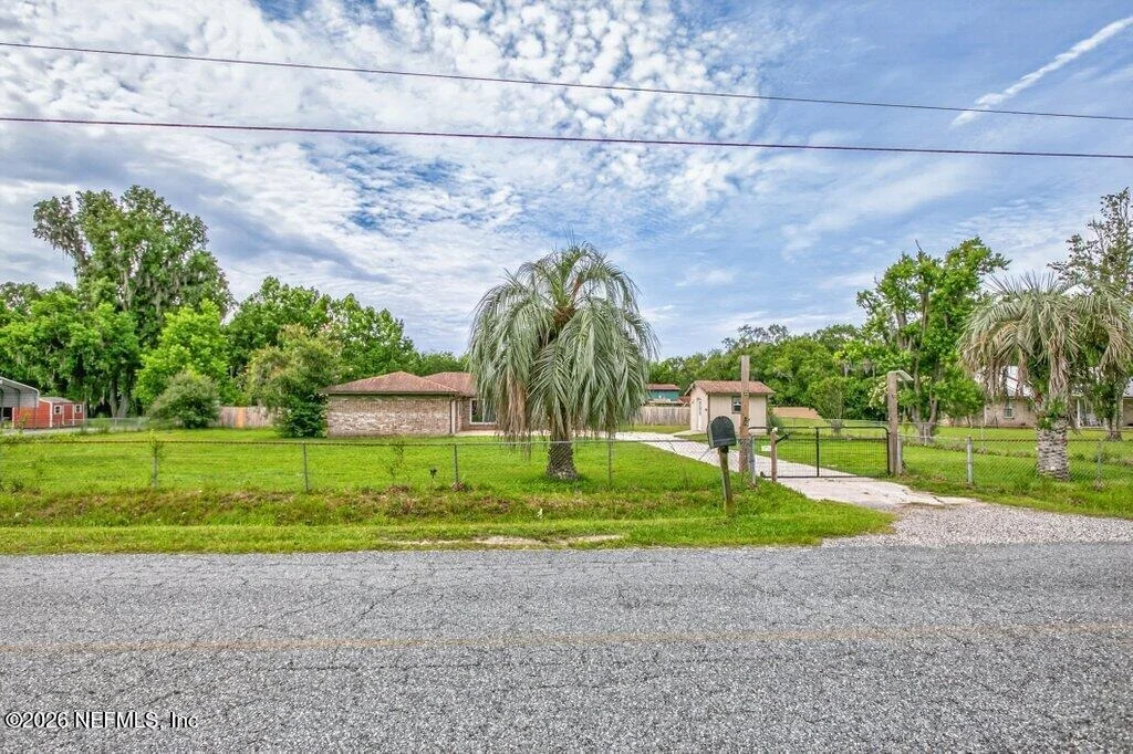 Photo of 35742 QUAIL Road