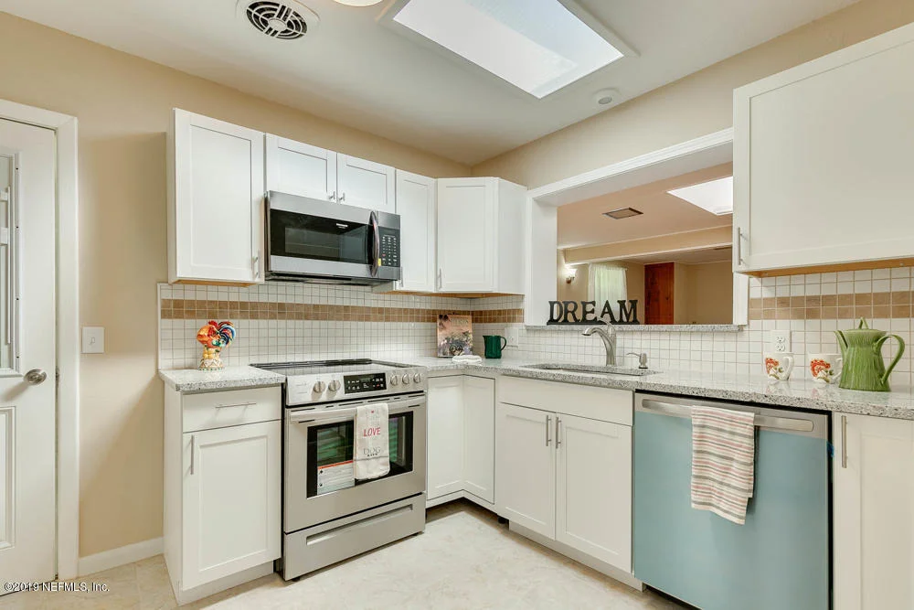 Photo of 2053 RONALD Lane