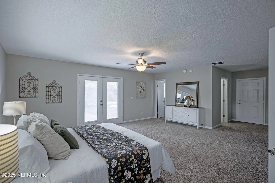 Photo of 10377 GRAYSON Street