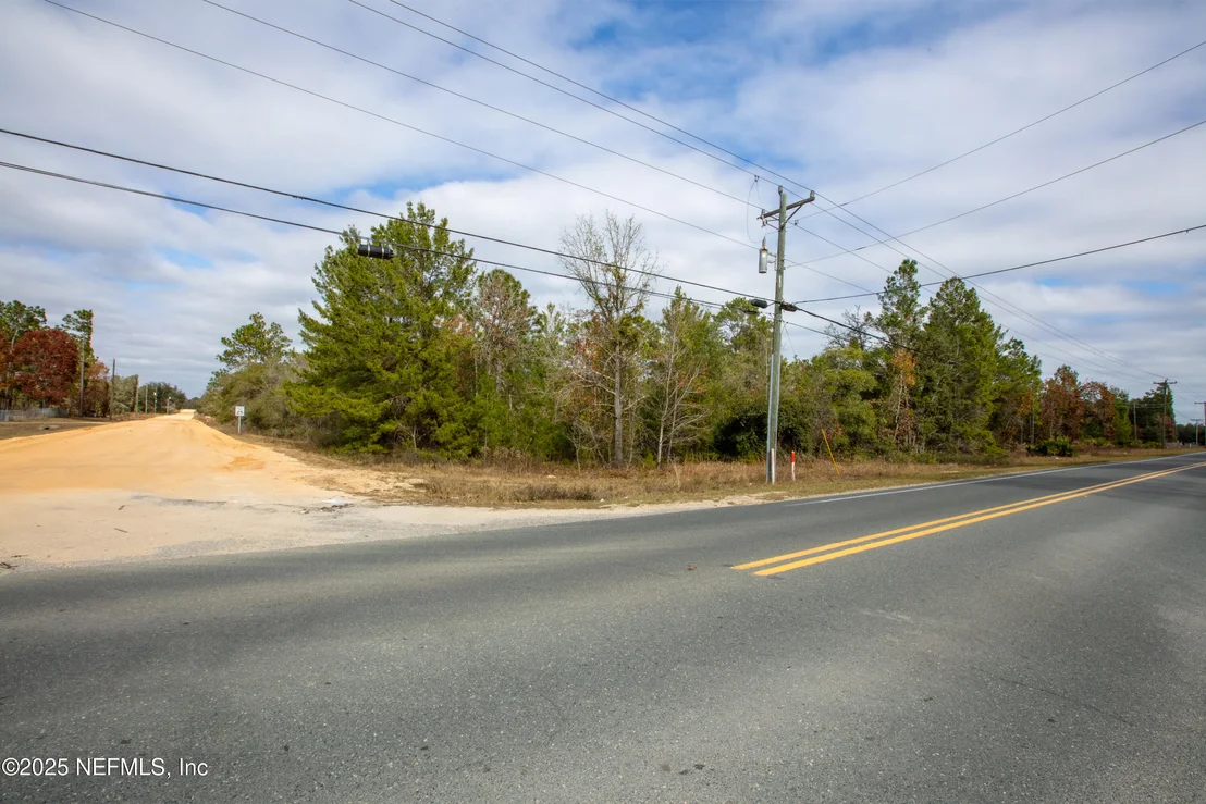 Photo of 5570 COUNTY ROAD 214