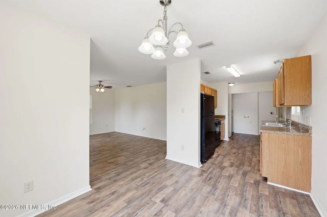 Photo of 107 MILTON Avenue