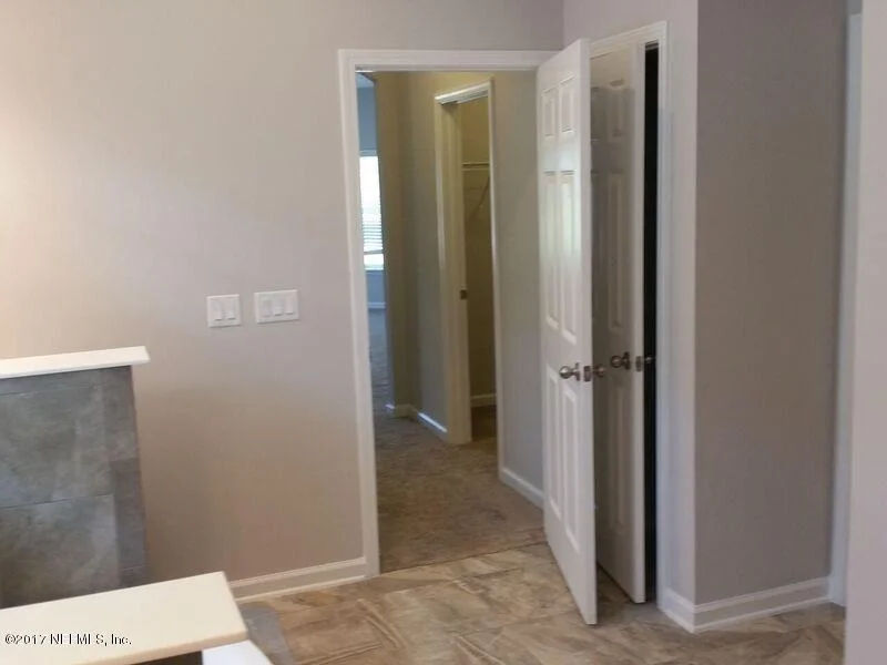 Photo of 871 BENT CREEK Drive