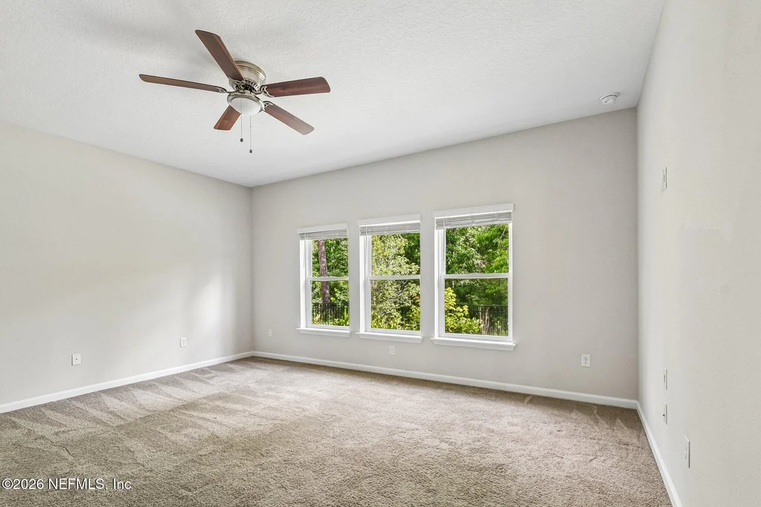 Photo of 184 WINEBERRY Lane