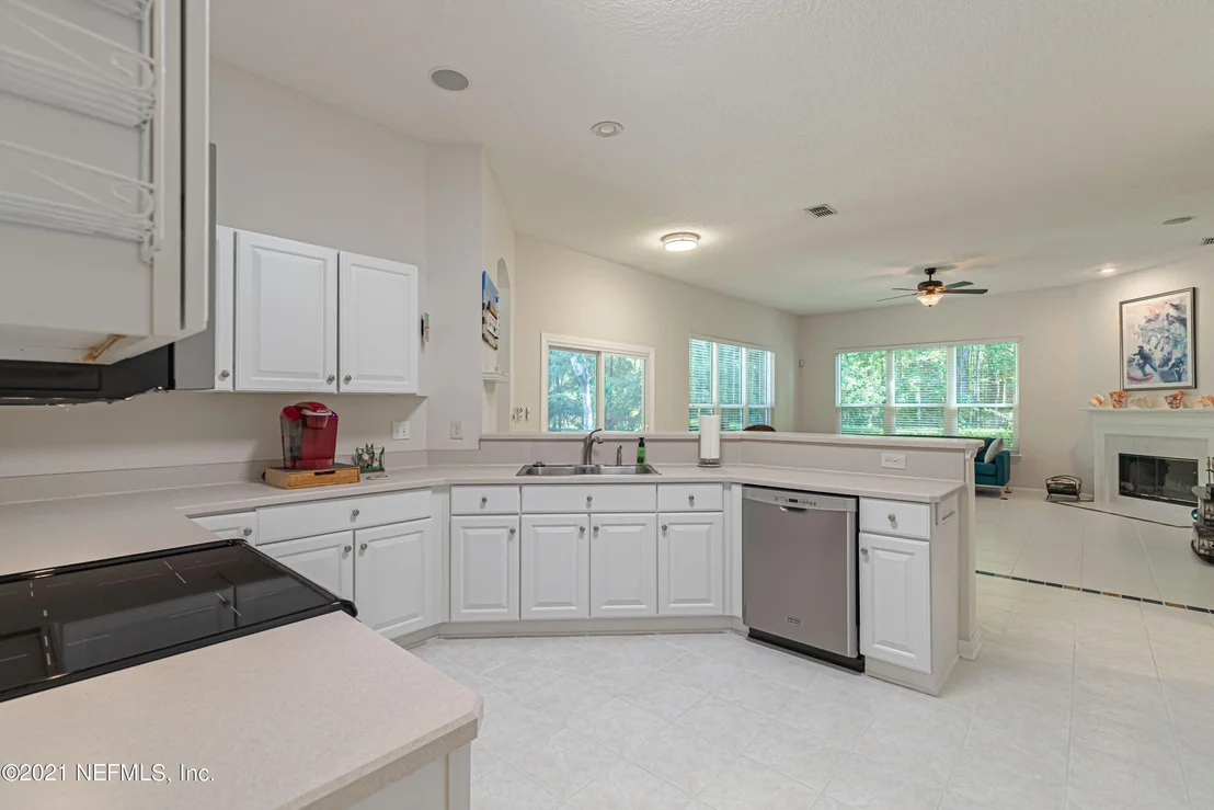 Photo of 721 GREYSTONE Lane
