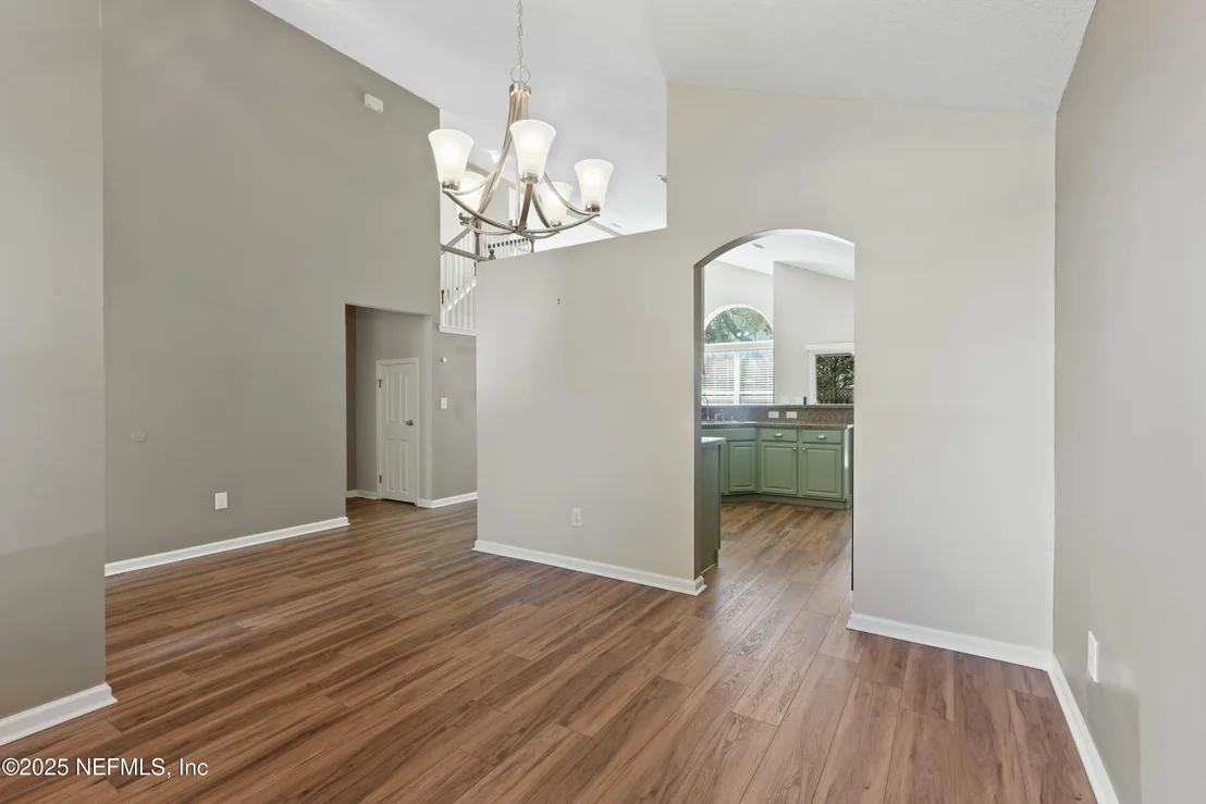 Photo of 1337 RIVER CITY Street