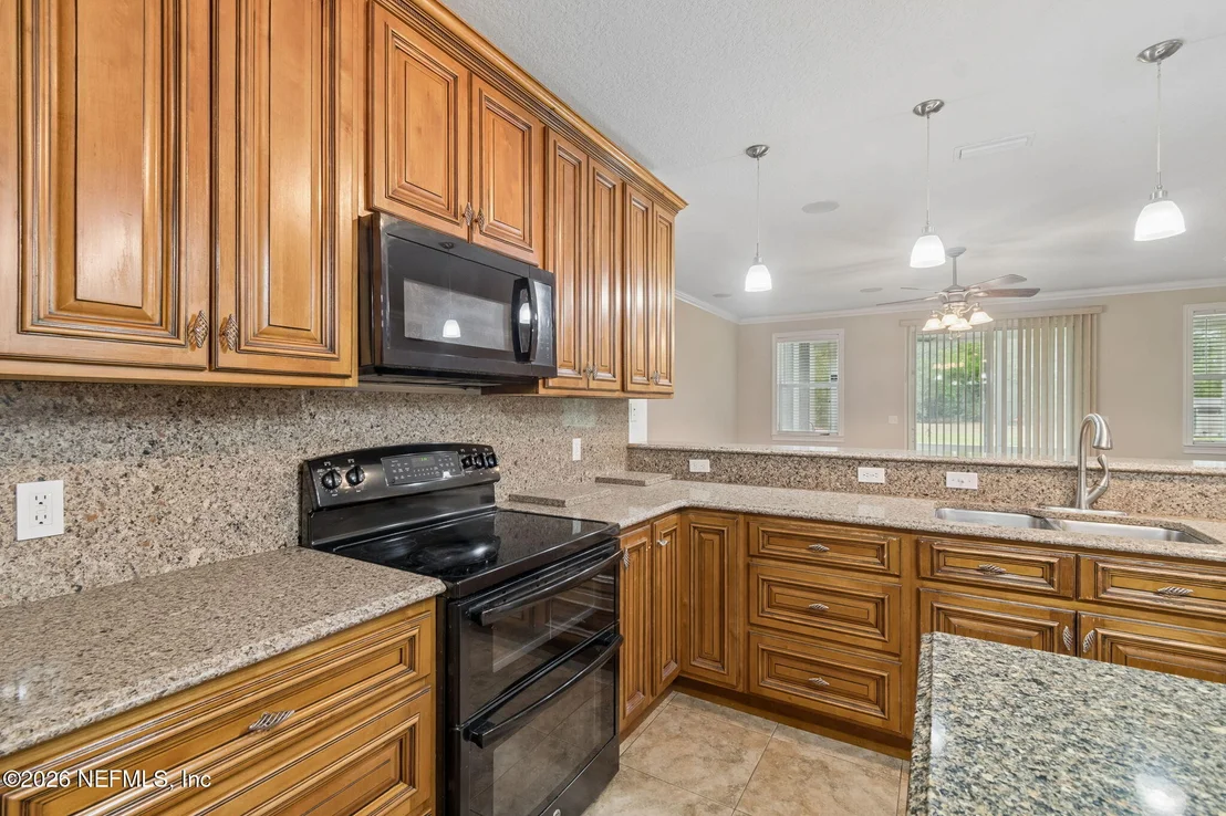Photo of 18098 WELLS Road