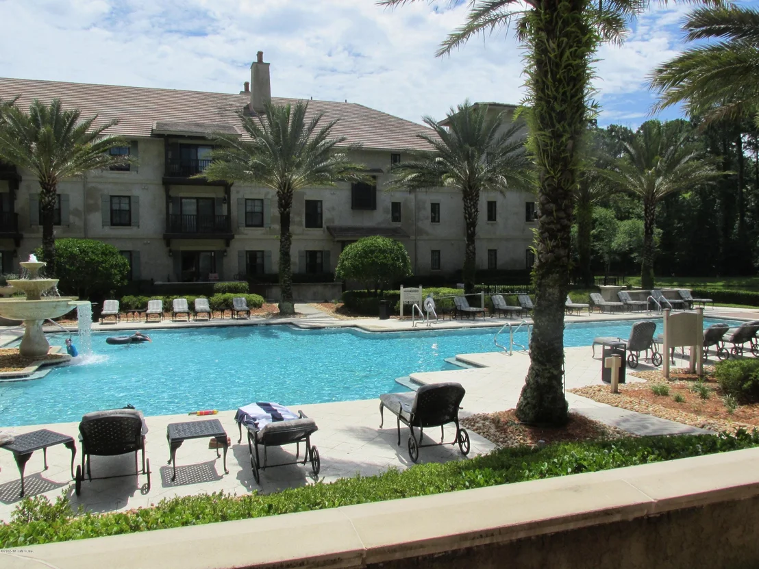 Photo of Unit 111 at 965 REGISTRY Boulevard