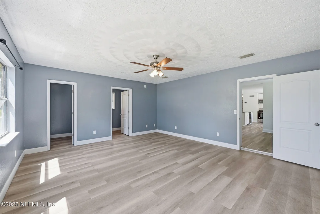 Photo of 201 COMER Road