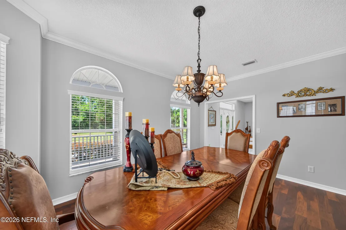 Photo of 1045 CEDAR BAY Road