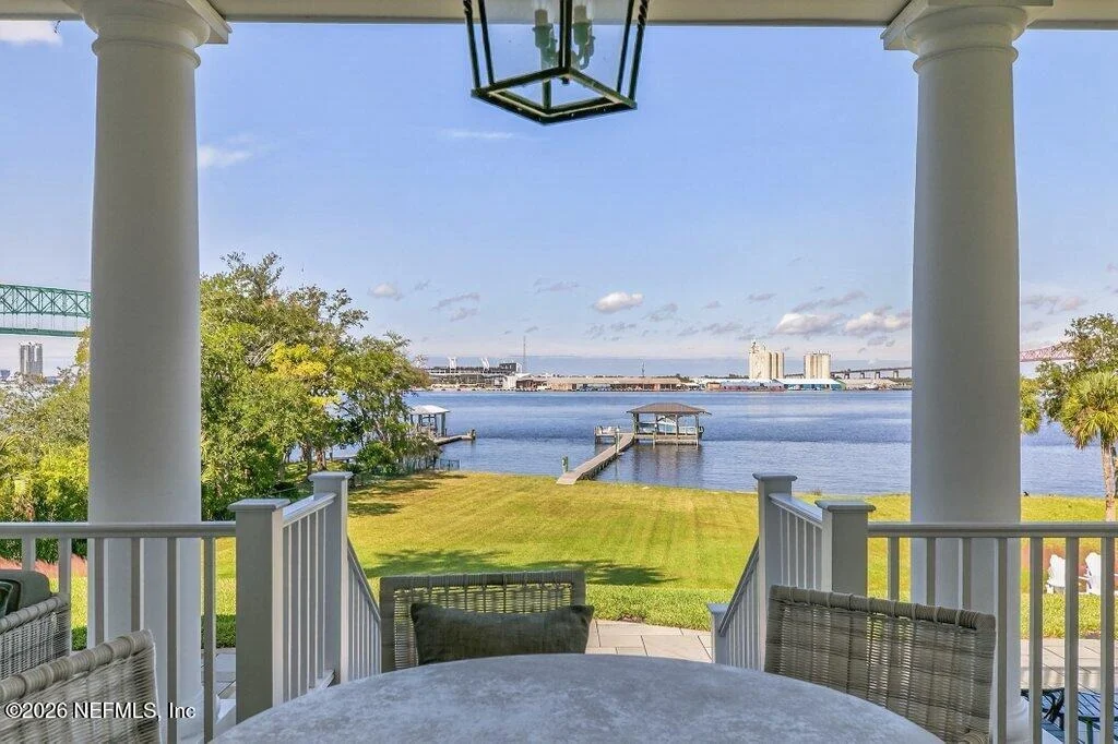 Photo of 4626 RIVER POINT Road W
