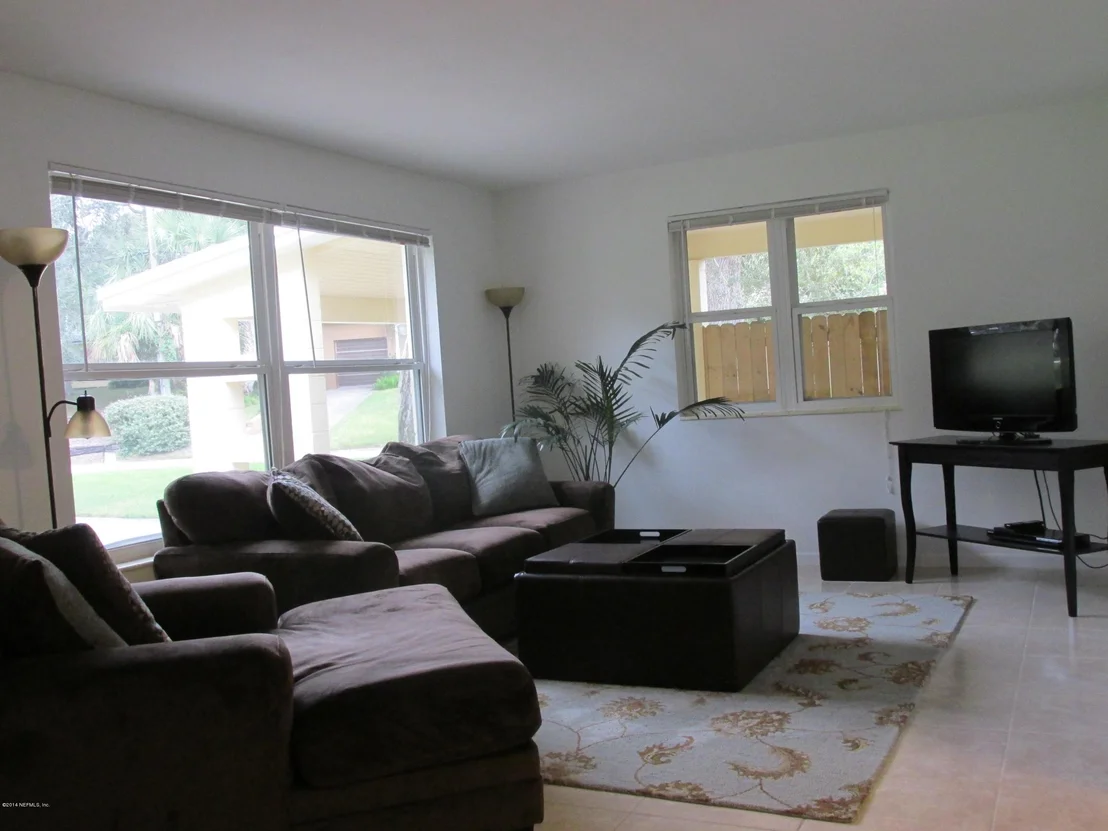 Photo of 4 FRANCISCAN Way