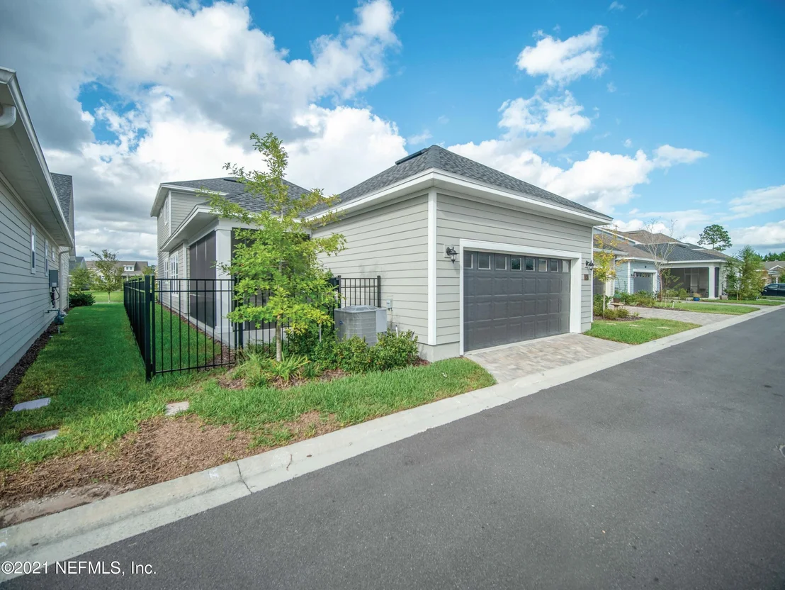 Photo of 70 BURLCREST Court