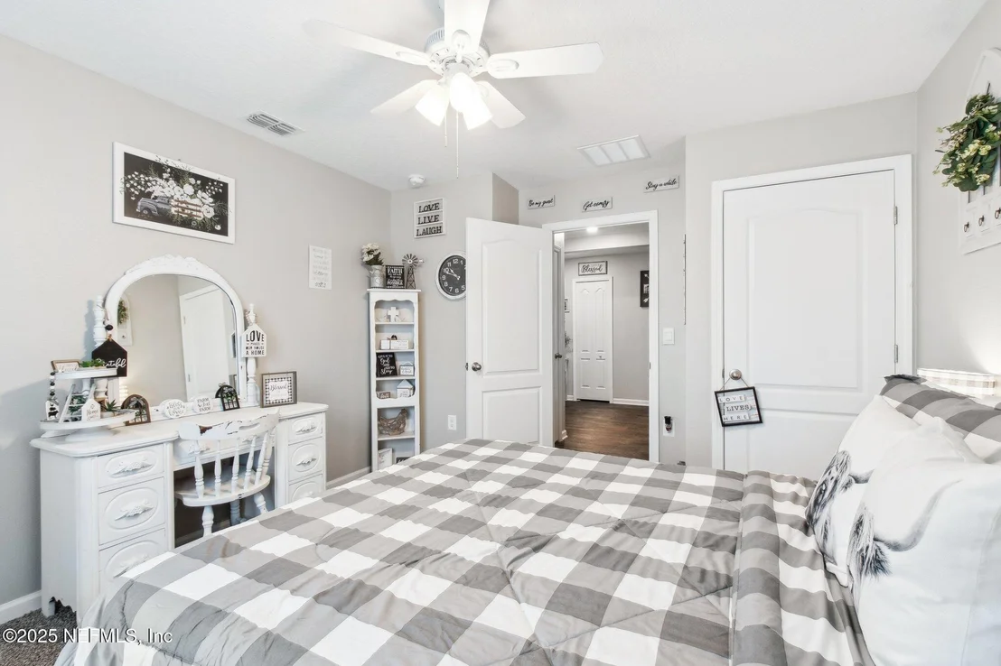 Photo of 17 BIRCHFIELD Place