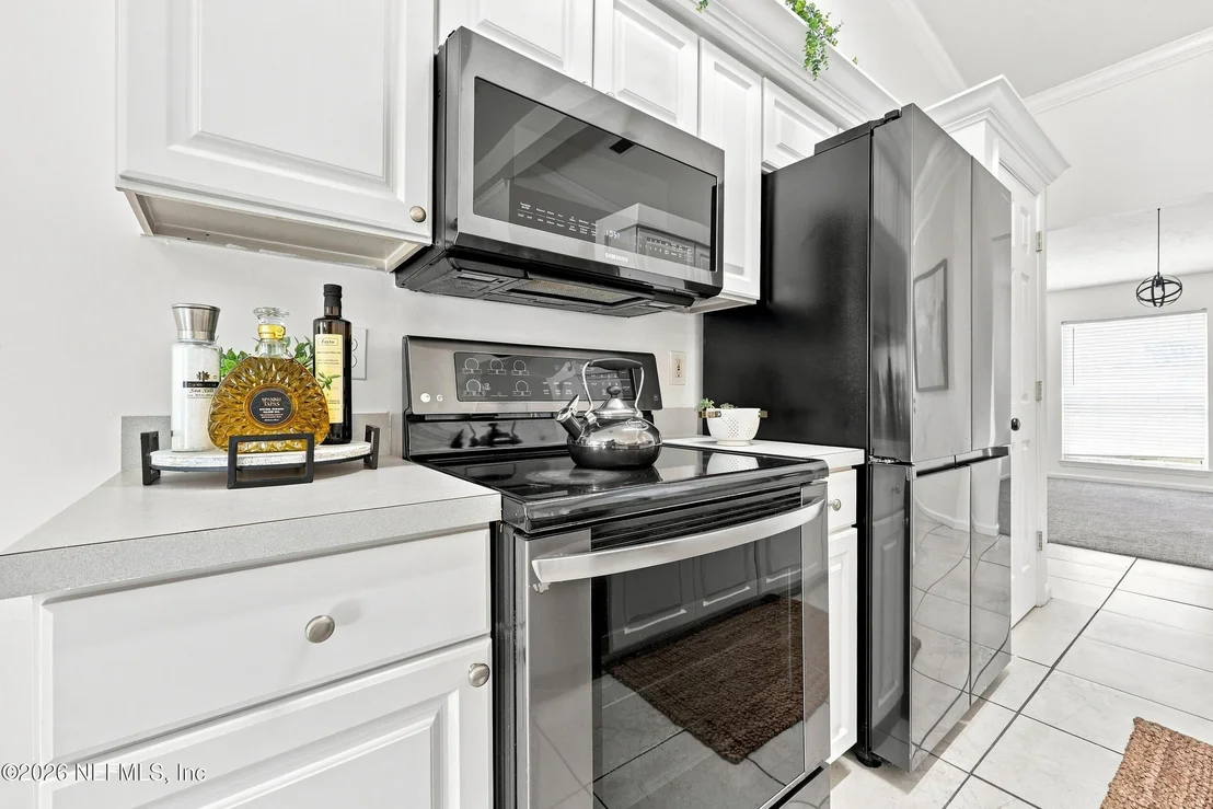 Photo of 12079 SUNCHASE Drive