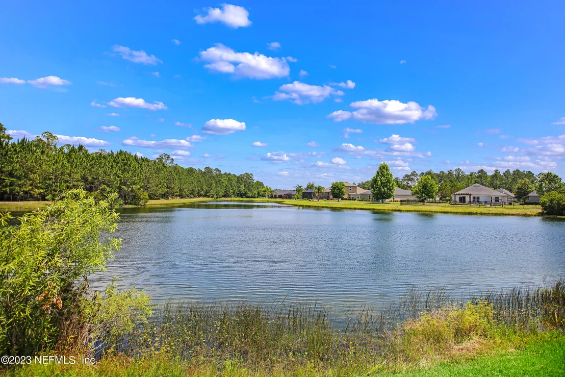 Photo of 140 CEDARSTONE Way