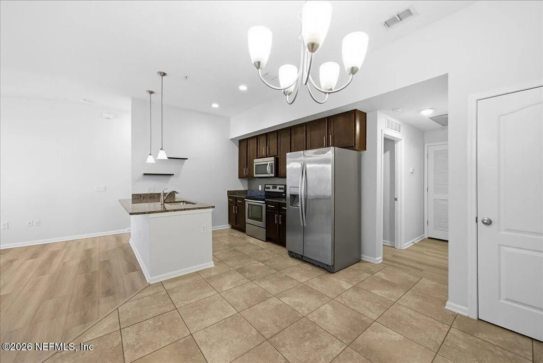 Photo of 1112 GOLDEN LAKE Loop