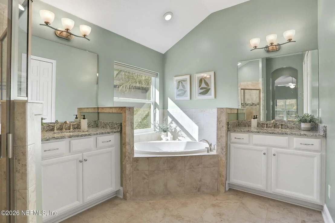 Photo of 537 BELEN Lane
